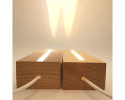 Verlichte Houten Basis - Display Standaard - Objecten Tonen - Warme Kleur LED - 15 cm Lengte - Houtkleur