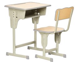 Verstelbaar Kinderbureau en Stoel Set in Vintage Stijl met Opbergtas