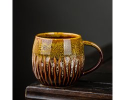 VHV-Mok - Koffiemok - Grote mok - Koffiebeker - 600 ml - Keramiek - Vaatwasserbestendig - Magnetronbestendig - Voor koffie en thee - Modern design - Geel