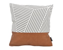 Vida Nova #2 Kussenhoes | Katoen / PU Leder / Kunstleer | 45 x 45 cm