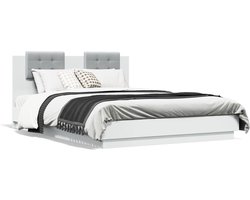 vidaXL - Bedframe - met - hoofdbord - bewerkt - hout - wit - 140x200 - cm