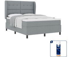 vidaXL Boxspring bed - 140 x 190 cm - lichtgrijs - Inclusief textielbeschermer 500 ml