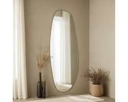 VIDI Visione Cristallina - Ovale passpiegel voor aan de wand - 150 x 60 cm - Organische wandspiegel