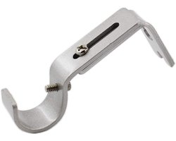 Vierdelige gordijnroedebeugelset, gemaakt van duurzaam metaal. Verstelbare wandmontage met schroeven voor veilige installatie. Compatibel met alle gordijnroedes (zilver).