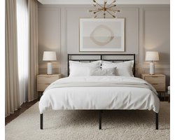 Vintage Metalen Bedframe 140x200 cm – Zwart Stalen Tweepersoonsbed met Hoofdbord – Inclusief Metalen Lattenbodem – 30 cm Opbergruimte – Zonder Boxspring – Modern & Industrieel Design - MedaHomeStore