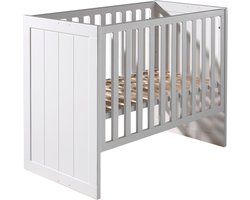 Vipack Babyledikant Erik - 60 x 120 cm - wit