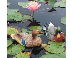 Vissende Eend Beeld voor Tuin en Vijverdecoratie - Kunststof Sculptuur voor Buitenruimte
