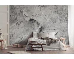 Vliesbehang - Fotobehang - Beton - Imitatie - Vrouw - Muur - Sculptuur - 70x104 cm (Hoogte x Lengte)