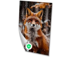 Vos in besneeuwd bos - Vos wanddecoratie - Muurdecoratie sneeuw - Hyperrealisme - Poster woonkamer - Woonkamer accessoires - poster 50x70 cm