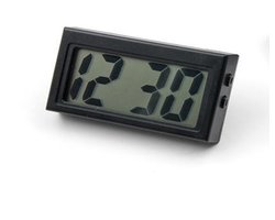 VT Goods - Mini Auto Klok - Digitale Dashboard Klok - Temperatuurbestendig - Compact Formaat - Zelfklevende Klok - Voor Auto en Truck