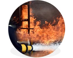 WallCircle - Wandcirkel ⌀ 30 - Brandweer schiet schuim op vuur - Ronde schilderijen woonkamer - Wandbord rond - Muurdecoratie cirkel - Kamer decoratie binnen - Wanddecoratie muurcirkel - Woonaccessoires