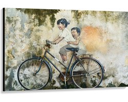 WallClassics - Canvas - Muurschildering van Twee Broertjes op een Fiets - 150x100 cm Foto op Canvas Schilderij (Wanddecoratie op Canvas)