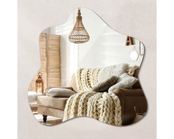 Wallfluent Spiegel - Grote Spiegel Asymmetrisch - 77 x 77 cm - Vanityspiegel - Make-up - Elegant Spiegel - Badkamerspiegel – Eetkamerspiegel – Keukenspiegel – Kantoorspiegel - Miroir Mural - Frameloos - Hangspiegel - Vormloos - Minimalistische Design