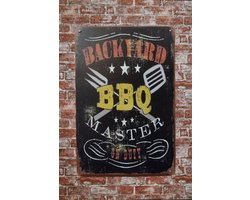Wandbord - backyard BBQ - Mancave - Wand Decoratie - Decoratie - Bar decoratie - Mancave decoratie - Metal sign - Teskt bord - Retro - Decoratie - Metalen borden - Metalen bord - 20 x 30 cm - Cave & Garden
