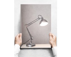 Wandbord: Moderne bureaulamp met grijze achtergrond - 30 x 42 cm