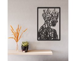 Wanddecoratie - Vrouw Uit Takken En Bomen - Dieren - Hout - Wall Line Art - Muurdecoratie - Woonkamer - Slaapkamer - Om Aan De Muur Te Hangen - Zwart - 42 x 29 cm