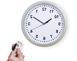 Wandklok met Geheim Compartiment en Vintage Design - Veilig Verborgen Horloge - Groot Formaat voor Waardevolle Spullen - Afleiding Safe Box - Zilverkleurig - 10 Inch