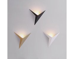 wandlamp binnen-LED-Vreemde driehoek-zwart - warm licht