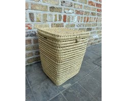 Wasmand – Was – Mand - Badkamer - Opbergmand - Palmblad - Laundry - Laundrybasket- Rieten mand - Speelgoed - Opbergen - Mand met naam - Pompon - Wol – Geschenk - Kinderkamer - Gepersonaliseerd - Handgemaakt - Decoratie - Geboorte - Cadeau