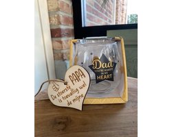 Water - wijnglas ster met de tekst Dad you're always in my heart inclusief houten hartje - vaderdag - cadeau - verjaardag - leuke tekst