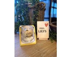 Water-wijnglas You are always in my heart + houten kaartje veel liefs - cadeau - vaderdag - moederdag - verjaardag - Valentijnsdag - liefde - vriendschap
