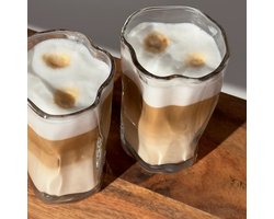 Wave Glazen Set 6-Delig 270 ml – Luxe Waterglazen & Drinkglazen – Aesthetic Golvend Design – Iced Coffee Glazen – Cocktailglazen - Whiskeyglazen – Frisdrank & Limonade Glazen – Modern – Hittebestendig Vaatwasserbestendig – Japandi Trendy Keukengerei