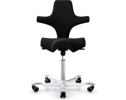Werkstoel Hag Capisco 8106 - Stof Zwart EXR009 - Frame Aluminium - Gaslift 200 mm Middel - Rubber wielen