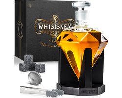 Whisiskey Whiskey Karaf - Diamant- Luxe Whisky Karaf Set - 0,7 L - Decanteer karaf - Whiskey Set - Incl. 4 Whiskey Stones & Schenktuit - Peaky Blinders