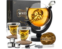 Whisiskey Whiskey Karaf - Skull - Luxe Whisky Karaf Set - Decanteer karaf - 900ml - Whiskey Set - Incl. 4 RVS Whiskey Stones, 2 Whiskey Glazen & Extra Accessoires