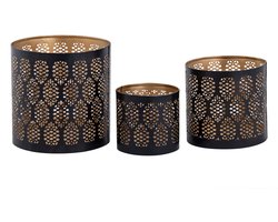 Windlicht Set - 14x14x14 cm - Metaal - Zwart - Set van 3 | Woonaccessoires | Woonaccessoire | Bear | Woon | Wonen | Woninginrichting | Mannen | Vrouwen | Kaarsenhouder | Kaars | Stoer | Eyecatcher | Trendy | Trending | Accessoire | Woondecoratie