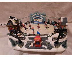 Winterwonderland - Geanimeerd Kerstdorp met Schaatsbaan - 40cm Lang - Met LED-Verlichting & Muziek - Luxe Kersttafereel Woonaccessoire