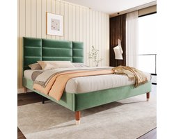 Wishdor Gestoffeerd Bed 140x200 cm – Hoofdbord 8 cm Dik – Donkergroen Fluweel – Messing Poten – Luxe Uitstraling