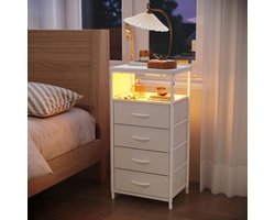 Wit opbergmeubel met vier lades, geïntegreerde ledverlichting, USB-poort, open bovenste niveau, zijvakken en haken, volledig functioneel en veelzijdig.