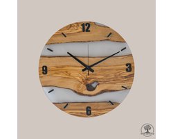 Wood and Olives - Olijfhouten Wandklok met Epoxy - Transparant - Stille Grote Wandklok - 50 cm
