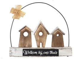 Woodart Houten Huisjeshanger “Welkom Bij Ons Thuis” – 26x30 cm – Natural/Antique White – Wanddecoratie – Welkom Bord – Hal & Voordeur