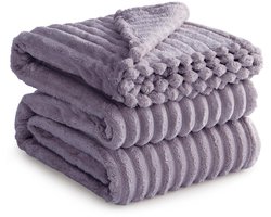 Woondeken - Zacht Fleece - Voor bank en bed - Lila - 220x240 cm