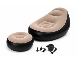 Xenovia Luxury Opblaasbare Sofa - Beige - Opblaasbare Stoel incl. Voetenbankje & Elektrische Pomp - Opblaasbare Zetel - Opblaasbare Fauteuil Met Velours Toplaag - Inflatable Sofa / Chair - Ideaal voor op de Camping - Reparatiepatch Inbegrepen