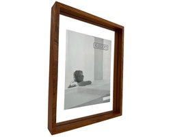 XLBoom Floating Box Fotolijst Cheukwood 26x35,5cm - Zwevend houten frame met glas - Verkrijgbaar in wit, donkerbruin en zwart - Tijdloze design fotolijst voor modern wonen