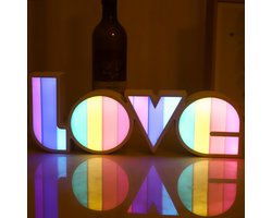 Xtraworks -LED decoratieve lamp LOVE-romantische viering-werkt op USB of batterij-kleurrijk