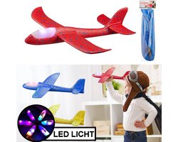 XXL Foam LED vliegtuig - Groot zweefvliegtuig met Verlichting - Buitenspeelgoed - Werpvliegtuig - Fighter Gliders - Kinder vliegtuig Schuim - Mix Kleuren