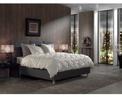 YELLOW Nova Dekbedovertrek - Eenpersoons - 140x200/220 cm - Offwhite