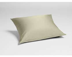 Yumeko kussensloop katoensatijn light olive 60x70 - Bio, eco & fairtrade - 1 stuk