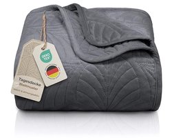 Zachte en Kreukvrije Bedsprei 240x260 cm met Bladmotief – Fluwelen Dekken voor Bed en Bank