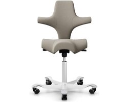Zadelstoel HAG Capisco 8106 - Stof L. Beige 5103 - Frame Wit - Gaslift 265 mm Hoog - Rubber wielen
