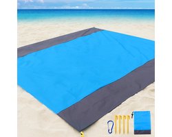 Zandbestendige Stranddeken Strandmat, Grote Stranddeken met 4 Staken voor 1-5 Volwassenen, 210 x 200cm/79 * 83IN, Machine Wasbaar Strandmat met Versterkte Rand voor Strand, Kamperen, Wandelen