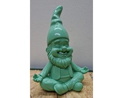 Zen kabouter groen mediteren – 26 cm – kabouter - Mediterend – Modern Design – Polyresin – Groen - Decoratie - Woonaccessoires - Beeld