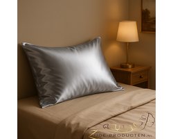 Zijden kussensloop, 100% moerbei zijde, hoogste kwaliteit (6A grade) 19 Momme. Kleur zilver/grijs, maat 60x70 cm.
