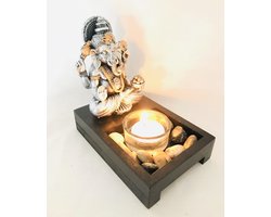 Zilver/goud ganesha beeldje en waxine/theelicht houder 14x9.5x14cm - Woondecoratie - Kaarsenhouder-boeddha - Incl. decoratie steentjes.& Waxinelichtje met glas.schaal
