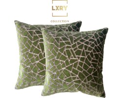 Zippi Design Cape Town LXRY set - velvet groen met grijs diepe print - Luxe handgemaakte designkussens met eenden veren vullingen - maten 2x 45x45 cm