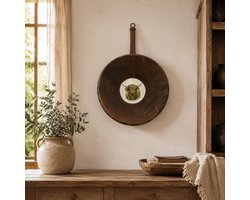ZoeZo Design - Decoratieve pan - robuust - stoer - wanddecoratie - wandbord - industrieel - met Hooglander - koe - buffel - Handmade - Ø 26 cm